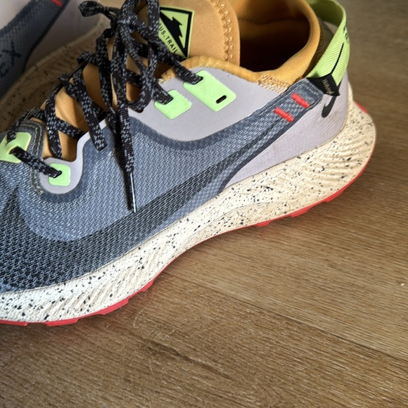 Nike Trail Pegasus GTX women's size 9 - Picture 4 of 12
